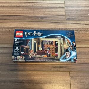 NEW Lego HARRY POTTER GRYFFINDOR DORMS